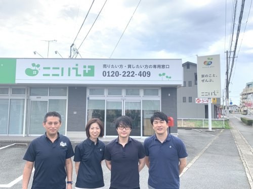 CREATOR: gd-jpeg v1.0 (using IJG JPEG v62), quality = 85