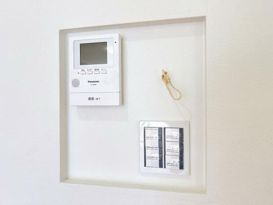 CREATOR: gd-jpeg v1.0 (using IJG JPEG v62), default quality