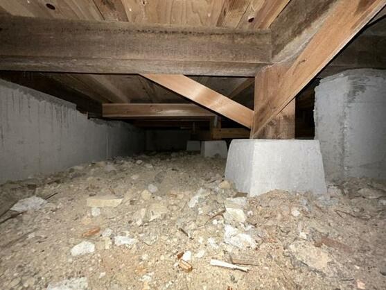 CREATOR: gd-jpeg v1.0 (using IJG JPEG v62), default quality