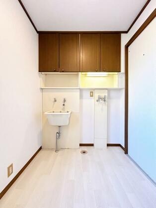 CREATOR: gd-jpeg v1.0 (using IJG JPEG v62), default quality