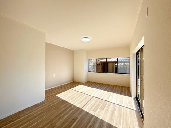 CREATOR: gd-jpeg v1.0 (using IJG JPEG v62), default quality