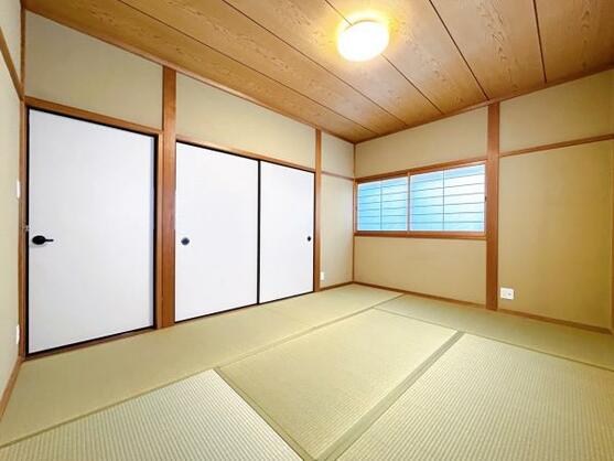 CREATOR: gd-jpeg v1.0 (using IJG JPEG v62), default quality