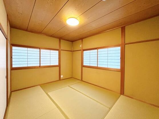 CREATOR: gd-jpeg v1.0 (using IJG JPEG v62), default quality