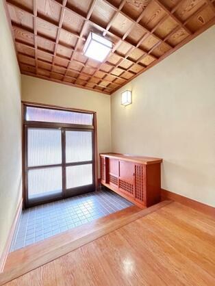 CREATOR: gd-jpeg v1.0 (using IJG JPEG v62), default quality