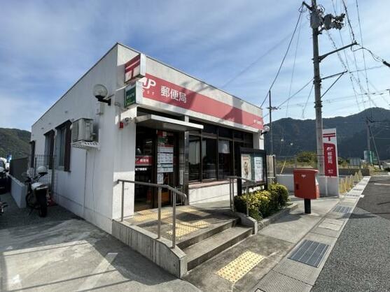 CREATOR: gd-jpeg v1.0 (using IJG JPEG v62), default quality