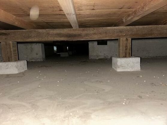 CREATOR: gd-jpeg v1.0 (using IJG JPEG v62), default quality