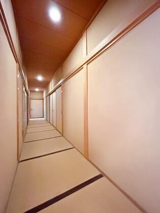 CREATOR: gd-jpeg v1.0 (using IJG JPEG v62), default quality