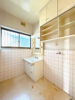 CREATOR: gd-jpeg v1.0 (using IJG JPEG v62), default quality