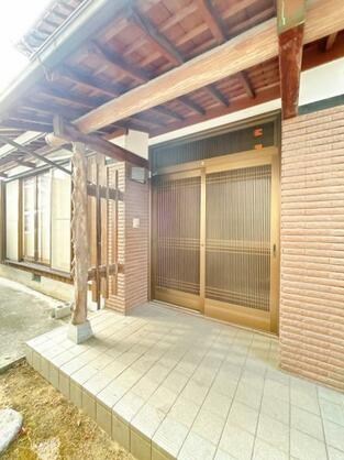 CREATOR: gd-jpeg v1.0 (using IJG JPEG v62), default quality