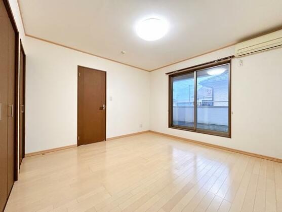 CREATOR: gd-jpeg v1.0 (using IJG JPEG v62), default quality