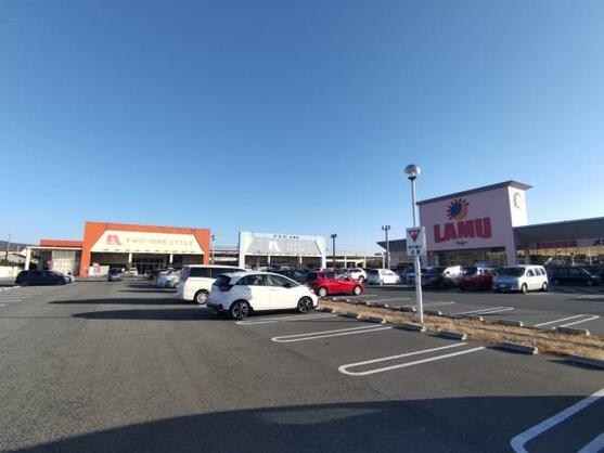 CREATOR: gd-jpeg v1.0 (using IJG JPEG v62), default quality