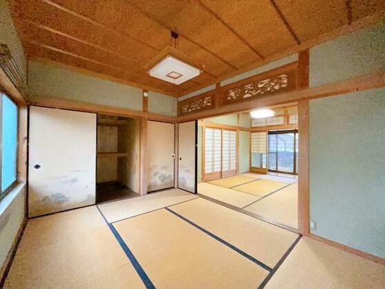 CREATOR: gd-jpeg v1.0 (using IJG JPEG v62), default quality