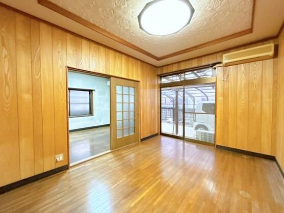 CREATOR: gd-jpeg v1.0 (using IJG JPEG v62), default quality