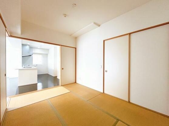 CREATOR: gd-jpeg v1.0 (using IJG JPEG v62), default quality