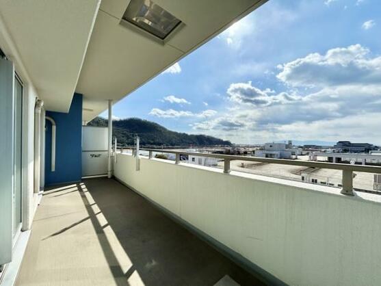 CREATOR: gd-jpeg v1.0 (using IJG JPEG v62), default quality