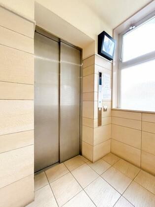 CREATOR: gd-jpeg v1.0 (using IJG JPEG v62), default quality