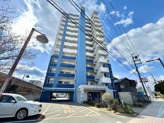 CREATOR: gd-jpeg v1.0 (using IJG JPEG v62), default quality