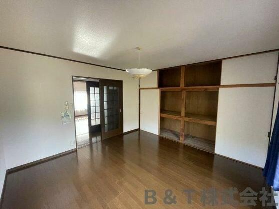 CREATOR: gd-jpeg v1.0 (using IJG JPEG v62), quality = 85