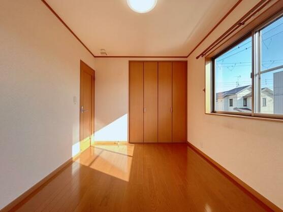 CREATOR: gd-jpeg v1.0 (using IJG JPEG v62), default quality