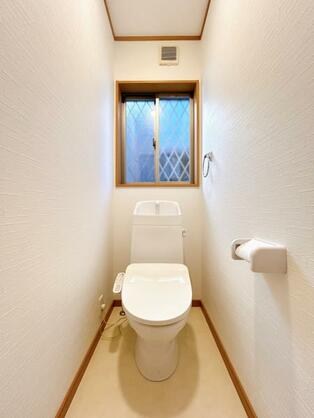 CREATOR: gd-jpeg v1.0 (using IJG JPEG v62), default quality