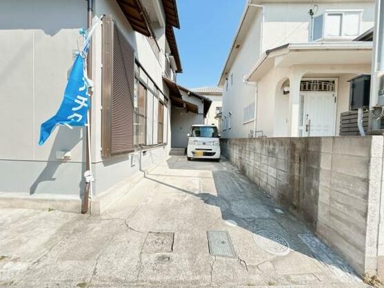 CREATOR: gd-jpeg v1.0 (using IJG JPEG v62), default quality