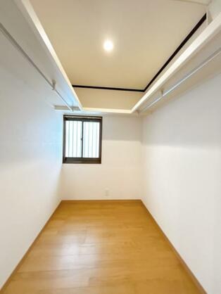 CREATOR: gd-jpeg v1.0 (using IJG JPEG v62), default quality