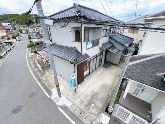 CREATOR: gd-jpeg v1.0 (using IJG JPEG v62), default quality