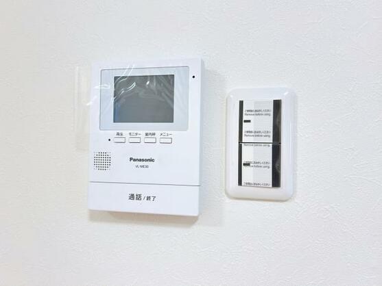 CREATOR: gd-jpeg v1.0 (using IJG JPEG v62), default quality