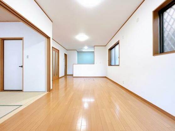 CREATOR: gd-jpeg v1.0 (using IJG JPEG v62), default quality