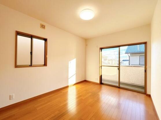 CREATOR: gd-jpeg v1.0 (using IJG JPEG v62), default quality