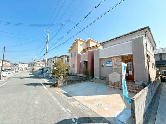 CREATOR: gd-jpeg v1.0 (using IJG JPEG v62), default quality