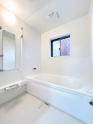 CREATOR: gd-jpeg v1.0 (using IJG JPEG v62), default quality