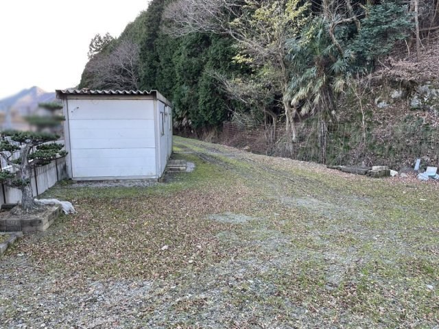 CREATOR: gd-jpeg v1.0 (using IJG JPEG v62), quality = 85