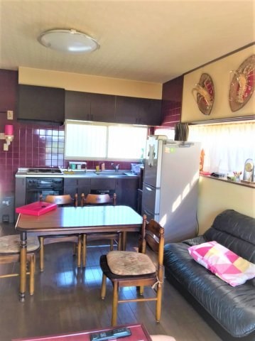 CREATOR: gd-jpeg v1.0 (using IJG JPEG v62), quality = 85