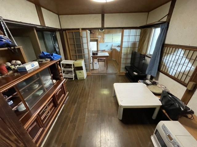 CREATOR: gd-jpeg v1.0 (using IJG JPEG v62), quality = 85