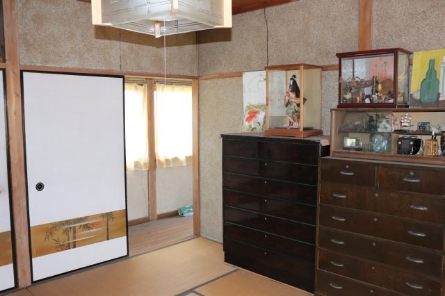 CREATOR: gd-jpeg v1.0 (using IJG JPEG v62), quality = 85