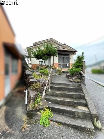 CREATOR: gd-jpeg v1.0 (using IJG JPEG v62), quality = 85