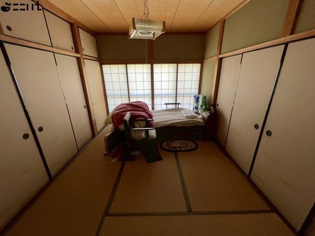 CREATOR: gd-jpeg v1.0 (using IJG JPEG v62), quality = 85