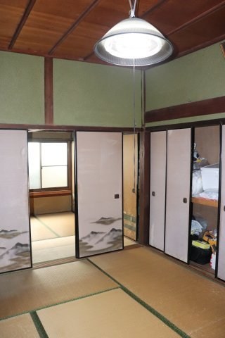 CREATOR: gd-jpeg v1.0 (using IJG JPEG v62), quality = 85