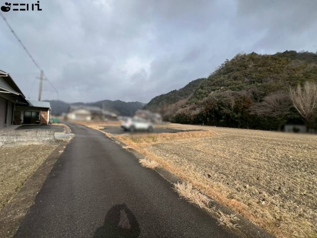 CREATOR: gd-jpeg v1.0 (using IJG JPEG v62), quality = 85