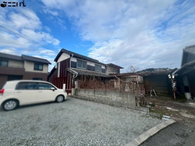 CREATOR: gd-jpeg v1.0 (using IJG JPEG v62), quality = 85