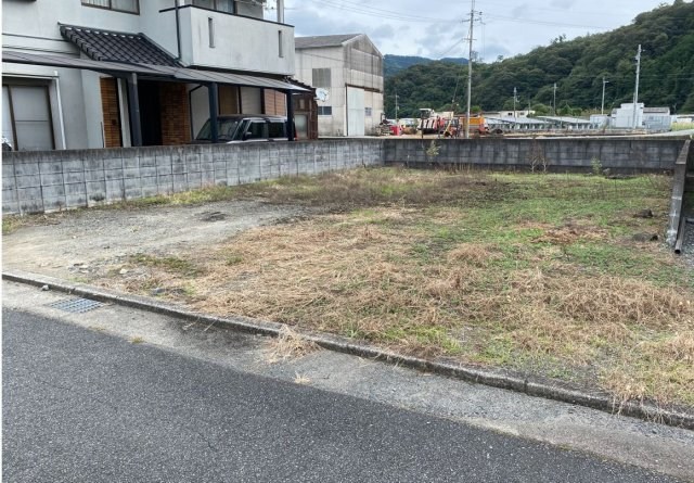 CREATOR: gd-jpeg v1.0 (using IJG JPEG v62), quality = 85