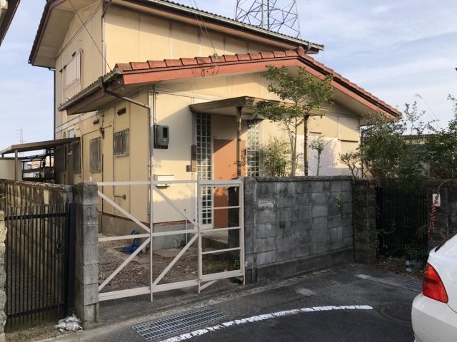 CREATOR: gd-jpeg v1.0 (using IJG JPEG v62), quality = 85