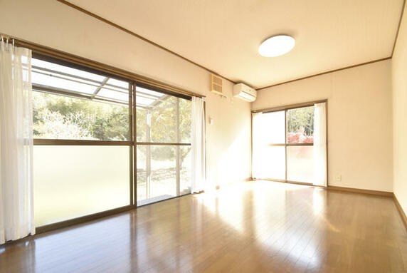 charset=Ascii binary comment