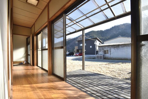 charset=Ascii binary comment