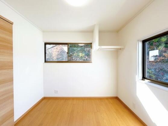 CREATOR: gd-jpeg v1.0 (using IJG JPEG v62), default quality