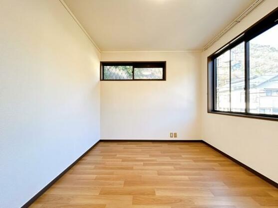 CREATOR: gd-jpeg v1.0 (using IJG JPEG v62), default quality