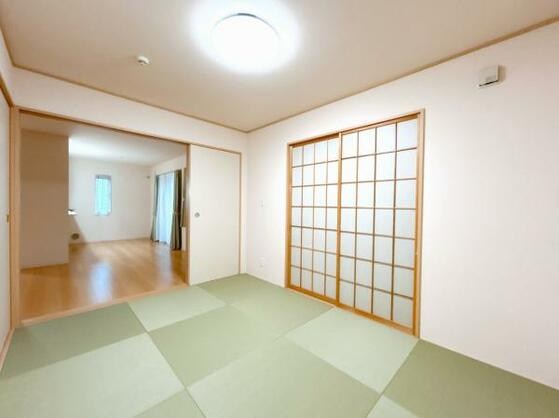 CREATOR: gd-jpeg v1.0 (using IJG JPEG v62), default quality