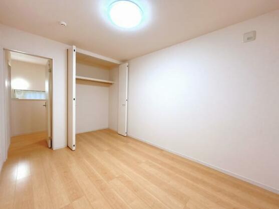 CREATOR: gd-jpeg v1.0 (using IJG JPEG v62), default quality