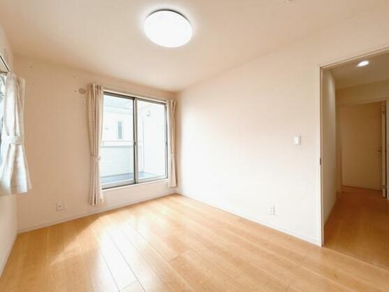 CREATOR: gd-jpeg v1.0 (using IJG JPEG v62), default quality